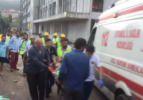 İstanbul'da okul &ccedil;atısı u&ccedil;tu! Yaralılar var