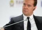Medvedev'den sert misilleme talimatı
