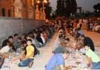 Mescid-i Aksa sakinleri için iftar yemeği