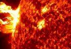 Güneş’te dev patlama: Dünya’ya ulaştı