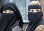 Peçe takan seyirci salondan atıldı