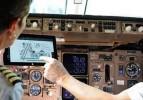 Pilotlara uçuş kiti yerine Surface 2