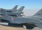 T&uuml;rk jetleri PKK'ya bomba yağdırdı