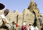 UNESCO, Timbuktu'da yıkılan mozoleleri onaracak