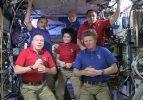 Uzayda 199 gün geçiren astronotlar dünyaya döndü