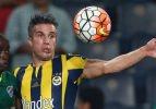 Van Persie'den Pereira'ya şok hareket!