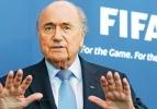 FIFA sponsorlarından Blatter'e istifa baskısı!
