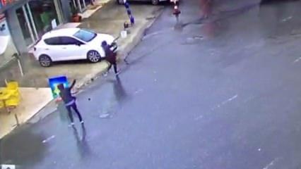 Bayrampaşa’da Çevik Kuvvete saldırı anı kamerada