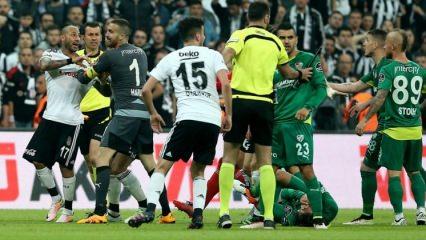 Arena'da ma&ccedil; sonu ortalık karıştı!