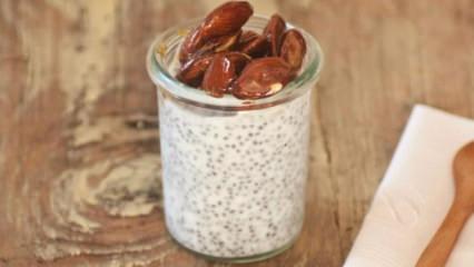 Chia Tohumlu Şekersiz S&uuml;tla&ccedil; tarifi