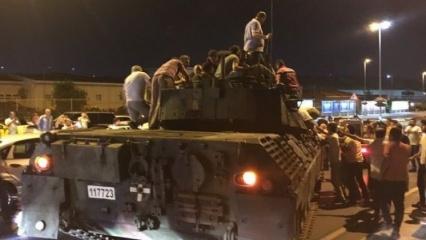 Vatandaş sokakta tankların üzerine çıktı!