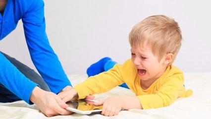 &Ccedil;ocuğun internet bağımlılığı ailenin su&ccedil;u mu?
