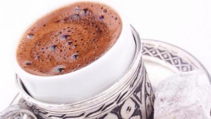 T&uuml;rk kahvesinin i&ccedil;ine yumurta sarısı eklerseniz...