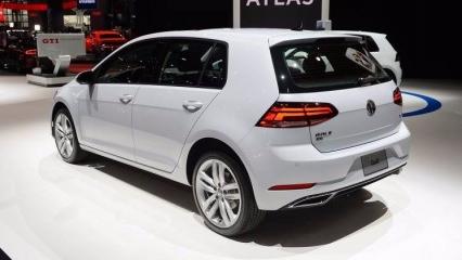 VW Golf makyajlandı! İşte yeni hali...