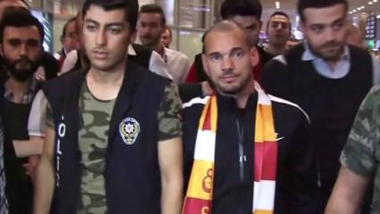 Havalimanında Wesley Sneijder izdihamı