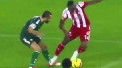 Cüneyt Çakır'dan olay penaltı kararı