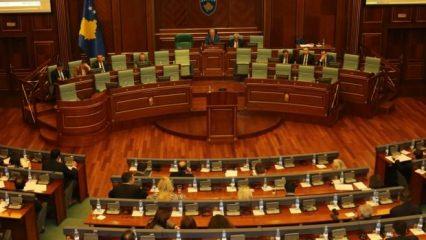 Kosova Meclisi'nde olağanüstü FETÖ oturumu