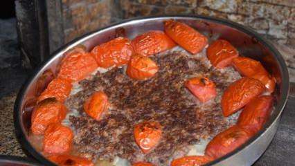 Adıyaman'ın vazge&ccedil;ilmez lezzeti: Abuzer kebabı