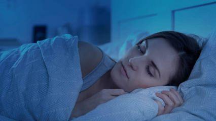 Gece uykuda terlemenin nedenleri nelerdir? Terlemeye ne iyi gelir?