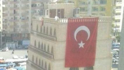Kızıltepe belediye binasındaki Türk bayrağı indirildi