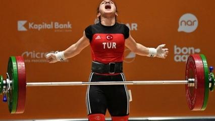 Şaziye Erdoğan'dan çifte dünya şampiyonluğu