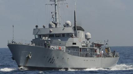 BAE, BM yasağını delip aldığı savaş gemisini Hafter'e 13 katına sattı