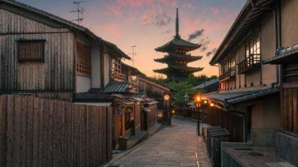 Japonya'nın geleneksel şehri Kyoto'da gezilecek yerler