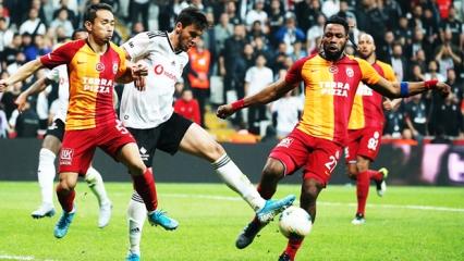 Galatasaray'da 2 futbolcunun sözleşmesi donduruldu!