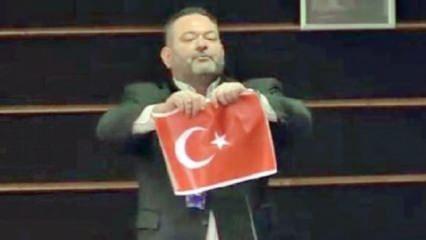 Yunan vekil Türk bayrağını yırtmıştı! Yunanistan'dan Türkiye açıklaması