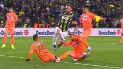 Fenerbahçe'de penaltı için büyük öfke!