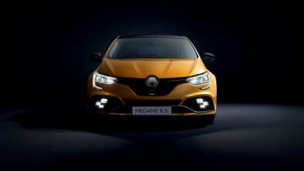 2020 Renault Makyajlı Megane, hibrit motor ile geldi! İşte yeni tasarımı ve...