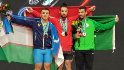 Daniyar İsmayilov, Özbekistan'da 3 altın madalya kazandı
