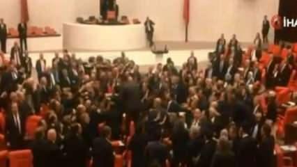 Meclis'teki kavga sonrası AK Parti'den ilk açıklama