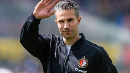 Van Persie Feyenoord'da hoca oldu