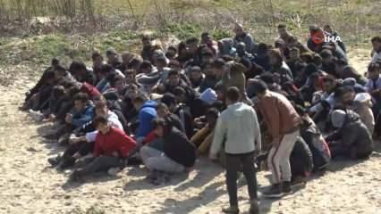 Yunanistan'da mültecilere zulüm! Kur'an-ı Kerim'i yırttılar!
