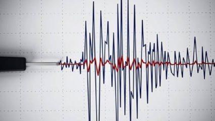 Endonezya'da 5,5 büyüklüğünde  deprem