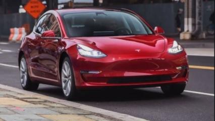 Tesla ikinci el otomobillerde o özelliği kaldırıyor!
