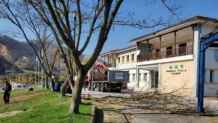 Yunanistan Türk köyünü karantinaya alıp OHAL ilan etti