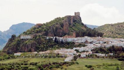 İspanya'da koronavirüs olmayan tek yer: Zahara de la Sierra