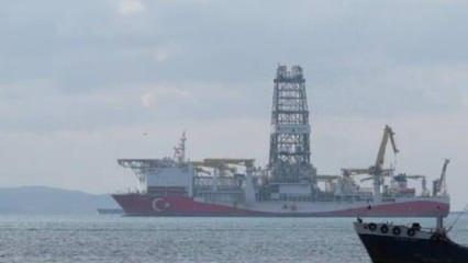Türkiye'nin ilk yerli sondaj gemisi 'Fatih' İstanbul'da