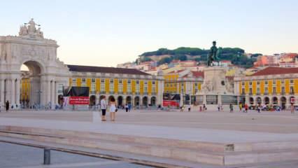 Keşiflerden getirilen ganimetlerin satıldığı Lizbon Ticaret Meydanı