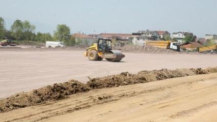 Kocaeli'deki sahra hastanesi inşaatında çalışmalar devam ediyor
