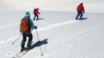 Erzurum'da mayıs ayında 'kayak' keyfi