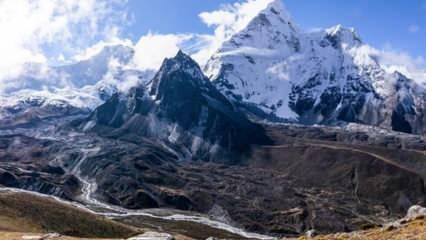 Everest Dağı'nın yüksekliği yeniden ölçülecek