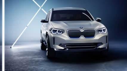 BMW Türkiye'de elektrikli oto atağına başlıyor