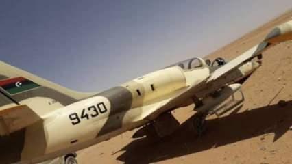 Darbeci Hafter'e ait savaş uçağı Nijer’de araziye zorunlu iniş yaptı