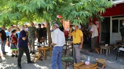 Tunceli Valisi Tuncay Sonel ile vatandaşlar arasında duygusal vedalaşma