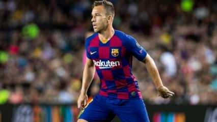 Barcelona Arthur'u resmen duyurdu