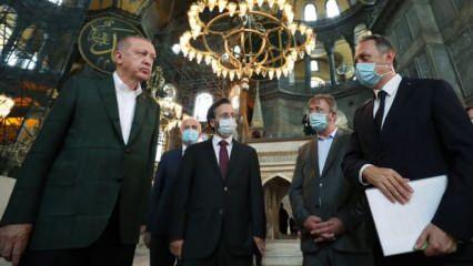 Cumhurbaşkanı Erdoğan Ayasofya Camii'nde! İşte ilk görüntüler...