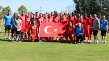 Demir Grup Sivasspor'da forma numaraları belli oldu